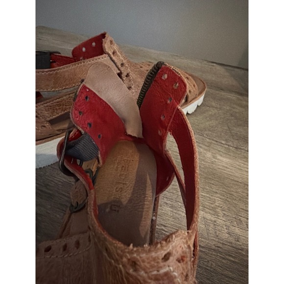 Bed Stu Tan Leather Platform Gladiator Sandals Red Leather Lining Womens 10 - Picture 6 of 9